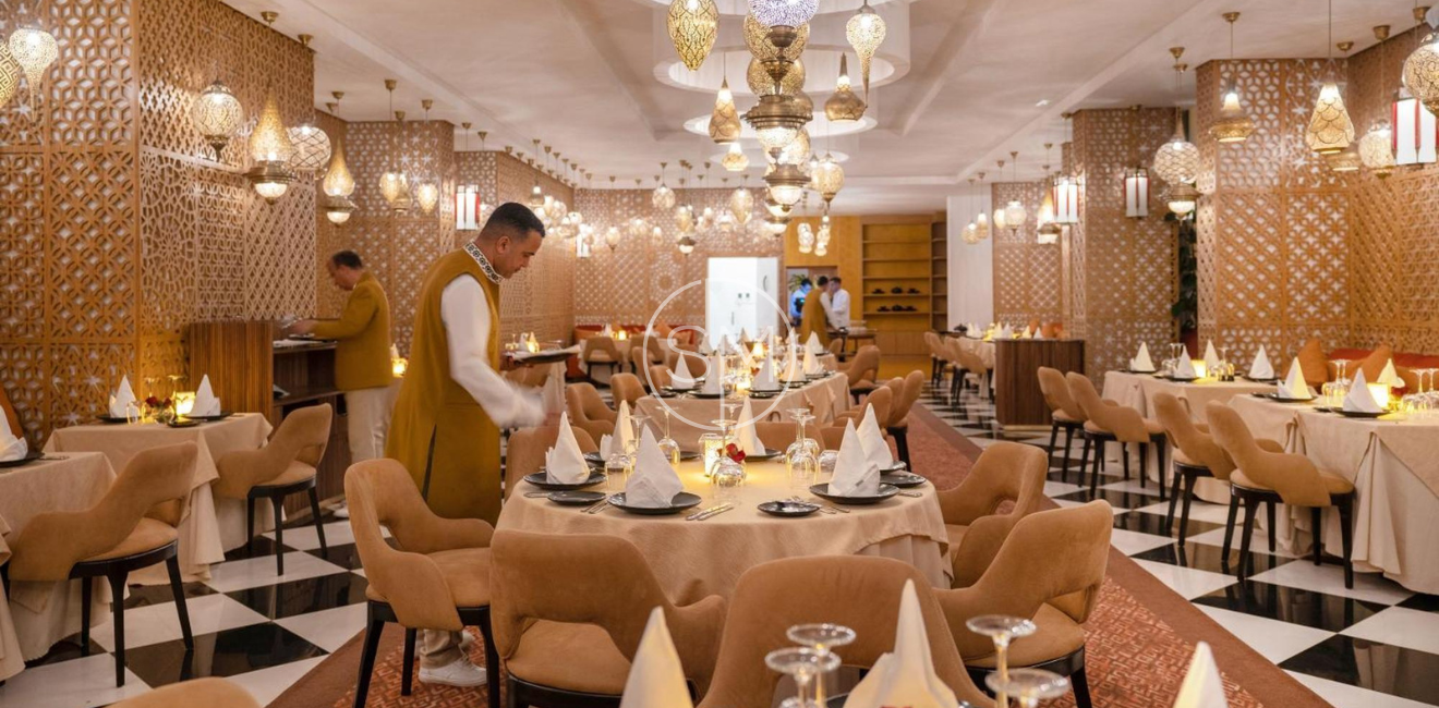 hotel-img