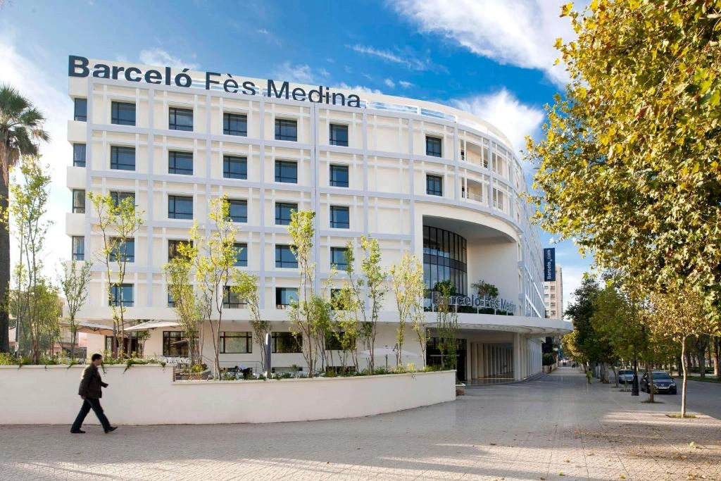 hotel-img